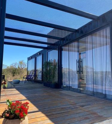 Janela Verde Container