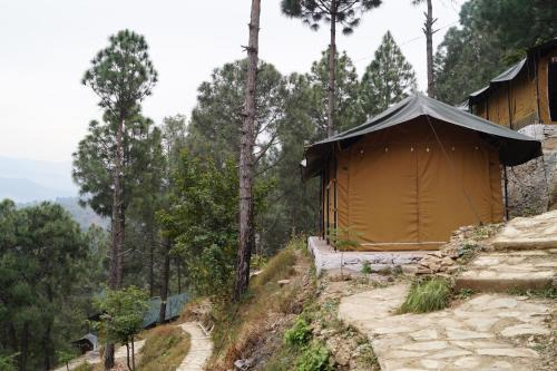 Jaseelo Camps & Resort