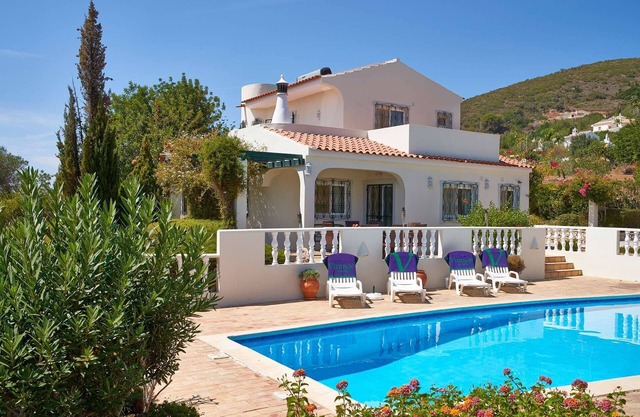 Jasmineiro - Three Bedroom Villa, Sleeps 6