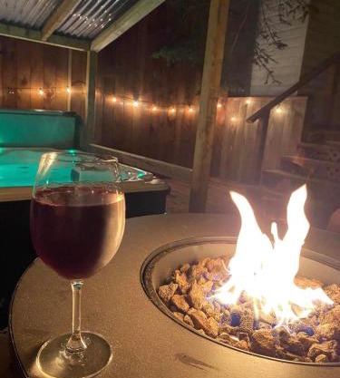 Jeans Place A Hot tub Oasis