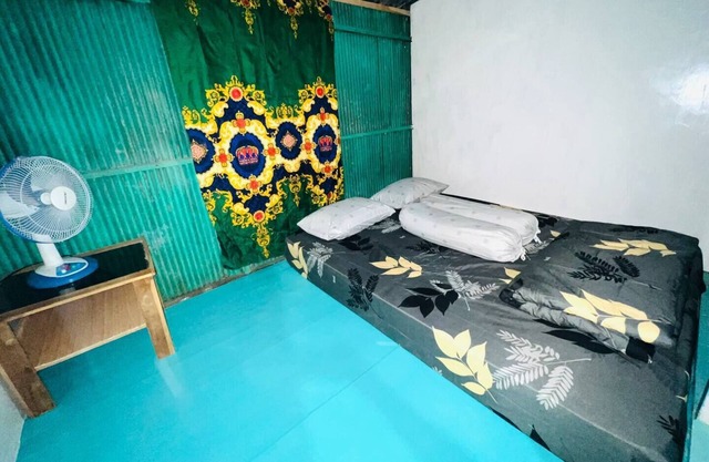 Jhuna Komodo Homestay Room 2