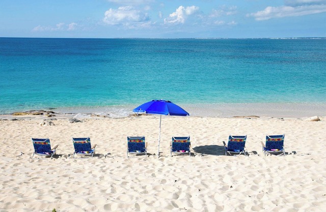 Joie de Vivre in Terres Basses by Personal Villas - Stunning Beachfront and Pool