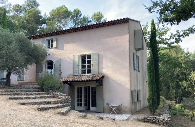 Joli mas Provençal Entre mer et Campagne, Oliviers et Romarin