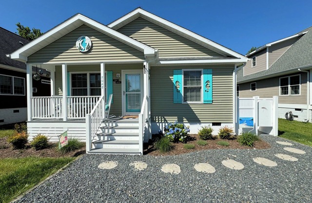 Josie's Getaway - Pet Friendly -Mini-Vacations and Month to Monthly Available