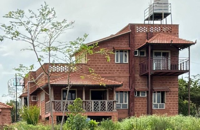 JSK Eco-kid-work friendly farmhouse in Mysuru, next to kaveri backwaters