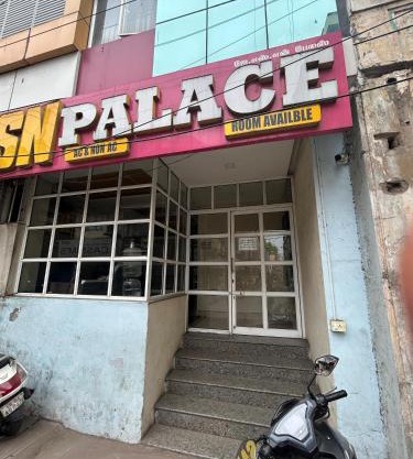 Jsn Palace