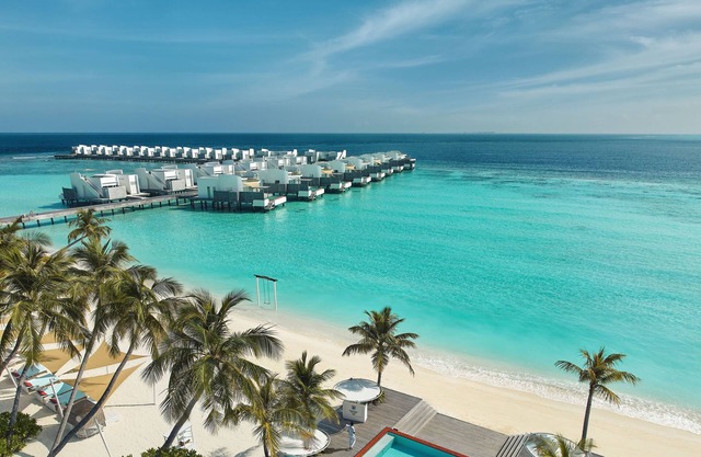 Jumeirah Olhahali Island Maldives