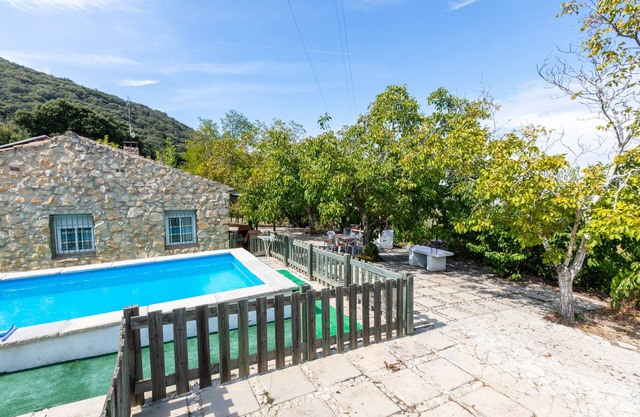 Jurinea house with private pool