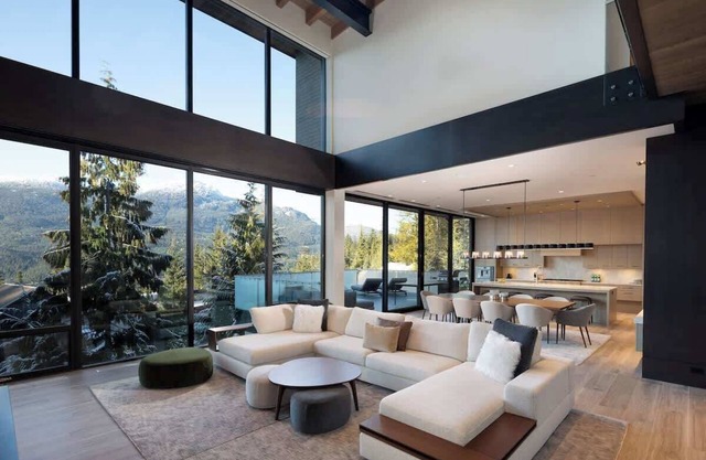 Kadenwood retreat w/ski-in/ski-out access