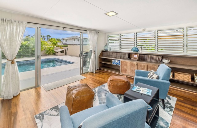 Kahala Cottage by Gather: Cottage w/Private Pool, A/C, Walk to Beach and Shops