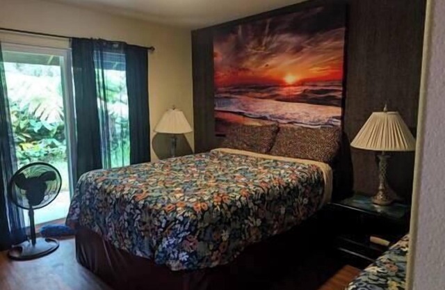 Kalo Suite, Kalo Suite at Lotus on Jade - Cool forest getaway w/spa