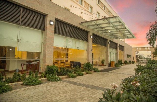 Kalyan Grand - a business hotel