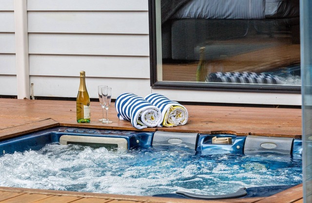 KAMALA - MOUNT ELIZA