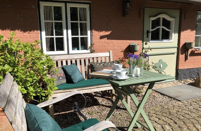 Kate am Barkenhof - terrace, field view, garden, open fireplace, shower