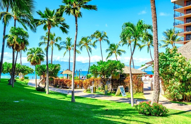 KBM Resorts | FREE CAR | Kaanapali Shores | Ground Floor, 2-Bedroom Condo - Steps to Pool and Beach! KS-155