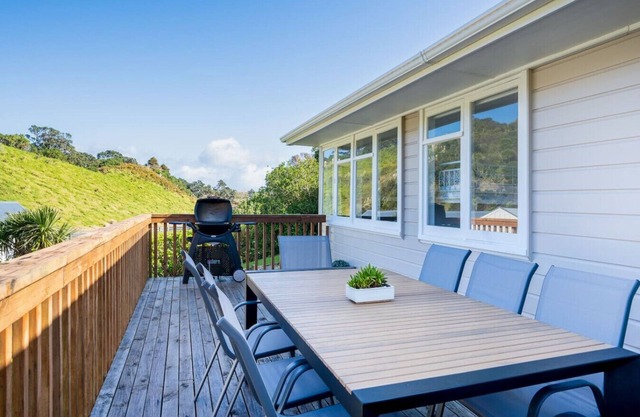 Keepin It Coastal - Tutukaka