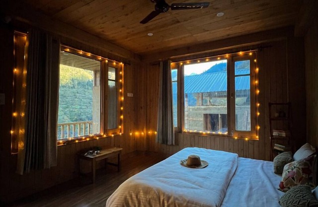 Kefi Bakehouse & Stays Tirthan