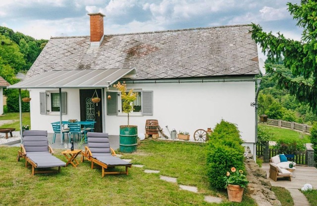 Kellerstöckl am Weinberg & Gewölbe Studio - Kellerstöckl