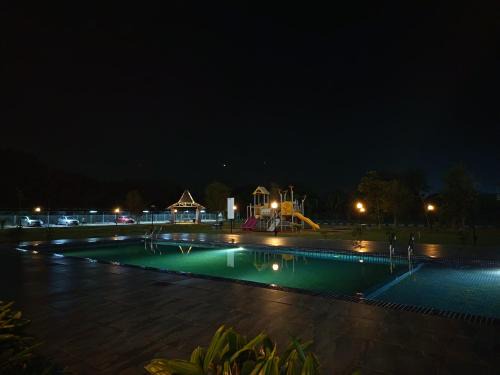 Kemaman KondoRoomStay SwimPool,Gym, Chukai Trg Private