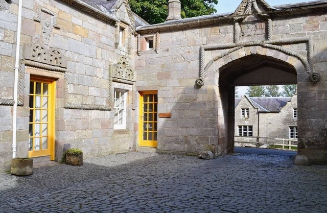 Kennedy Cottage - Traditional 3 Bedroom Cottage on Beautiful Blairquhan estate