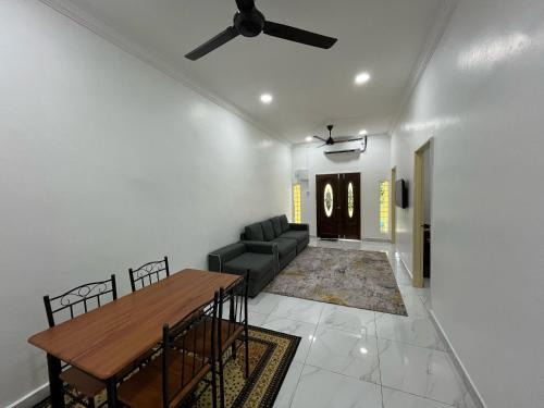 Khayla Homestay Kuala Selangor