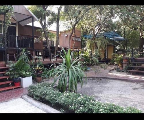 Khum Charoen Homestay