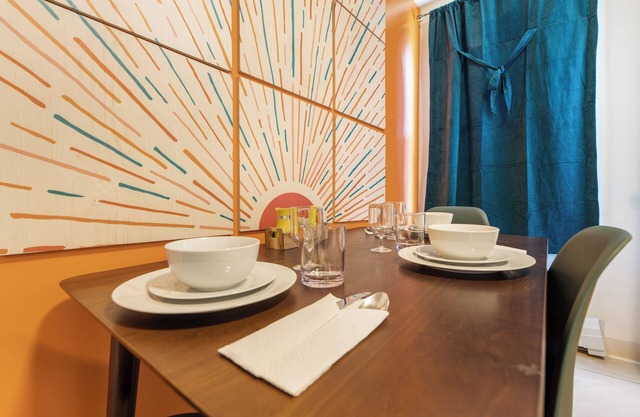 King Bed/Private Parking/300mbps+ WiFi