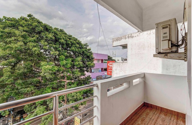 King's Court by Blessings Hospitality