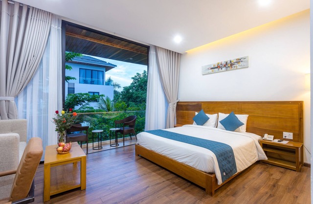 King Suite Pool View - Nature Retreat