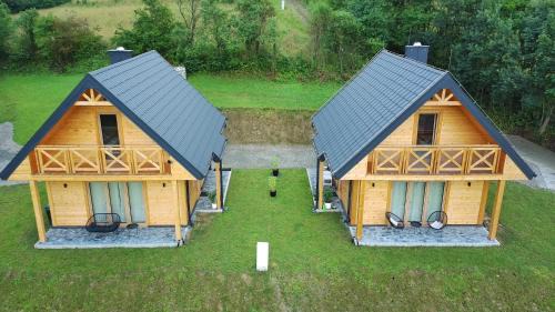 Kokuszka Village - domki drewniane