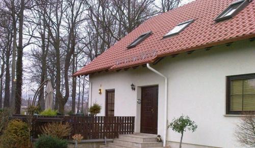 Komfortable Ferienwohnung mit Balkon und Blick in den Schlosspark