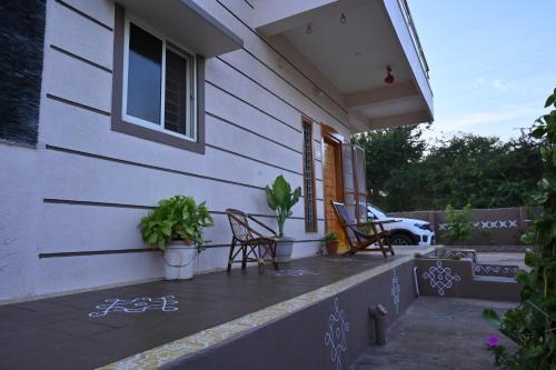 Koneru's Village Stay - Hampi "Workcation"