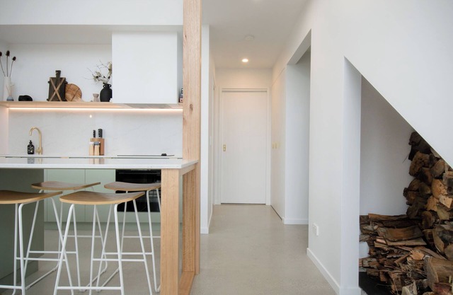 Koze Haus: Blissful Barn by the River