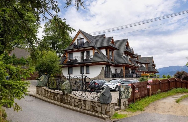 Królewska 77 | Beautiful Apartment | Mountain View