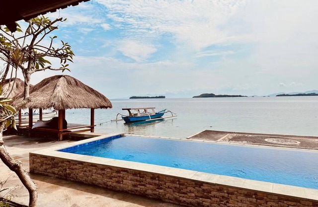 Krisna Bungalows & Restaurant