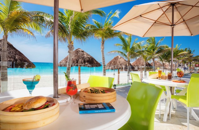 Krystal Cancun All Inclusive