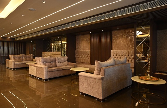 KS Square Hotel and Banquets