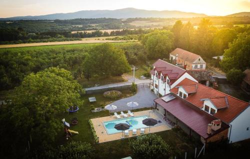 Kuca za odmor Sljivik Stari by Villas Guide