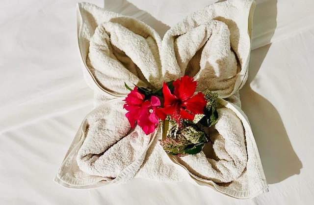 Kurnia Family Homestay & Restaurant!