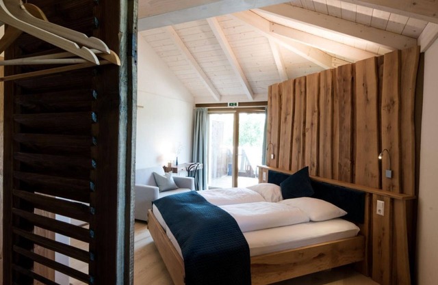 Längseeblau - Winzerzimmer Weingut Georgium