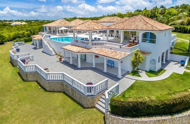 La Bella Casa (10/12 Rooms)