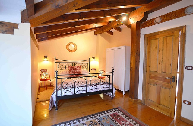 LA Casa DE LAS Chimeneas "espejos"