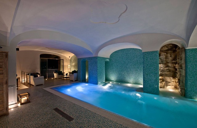 La Dea del Mare - exclusive villa with private pool, sauna and parking space