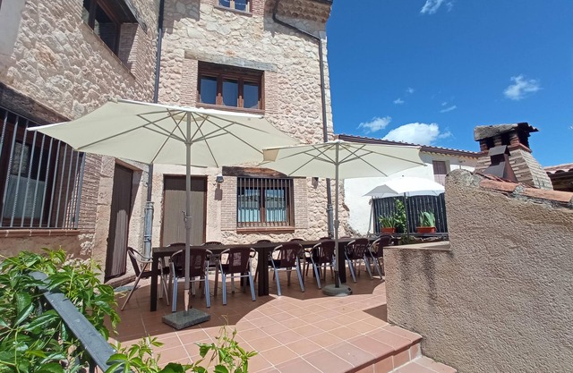 La Hacendera Entre Hoces - 28pax