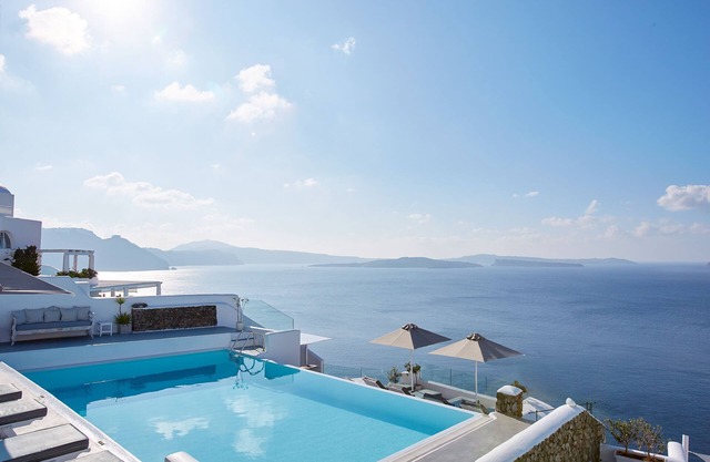 La Perla Villas and Suites - Adults Only