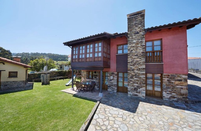 La Quintana de Somao, Casa de Abajo