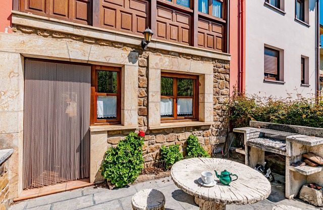 La Regoria Rural House (Inguanzo de Cabrales, Asturias)