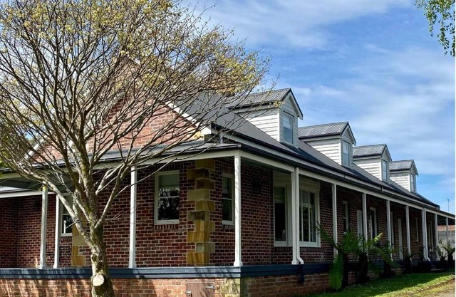 Lady Heleena's At Strahan