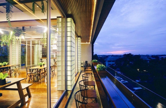 Laekhon Nonbai Hotel