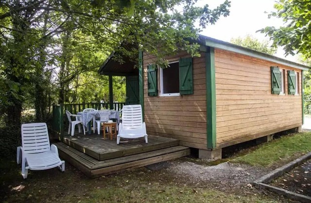 Lake Bonnefon campsite * - Chalet CONFORT 20 m2 (1 bedroom) 2 persons
